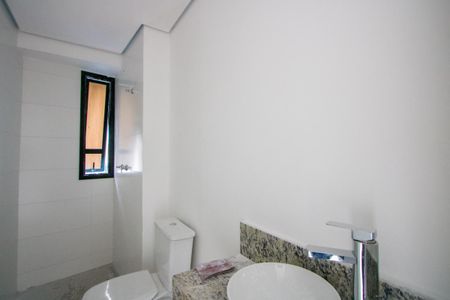 Banheiro de apartamento à venda com 1 quarto, 30m² em Jardim, Santo André