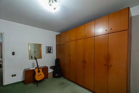 Casa para alugar com 175m², 3 quartos e 2 vagas Casa para alugar com 175m², 3 quartos e 2 vagasQuarto 1