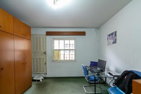 Casa para alugar com 175m², 3 quartos e 2 vagas Casa para alugar com 175m², 3 quartos e 2 vagasQuarto 1