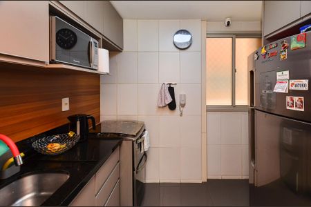 Apartamento à venda com 75m², 3 quartos e 2 vagas Apartamento à venda com 75m², 3 quartos e 2 vagasCozinha