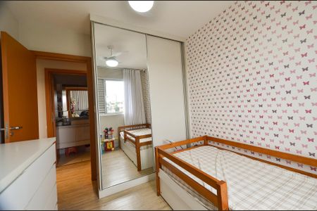 Apartamento à venda com 75m², 3 quartos e 2 vagas Apartamento à venda com 75m², 3 quartos e 2 vagasQuarto 1