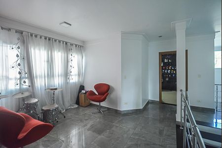 Casa de condomínio à venda com 727m², 4 quartos e 4 vagas Casa de condomínio à venda com 727m², 4 quartos e 4 vagasHall do Quartos Suítes