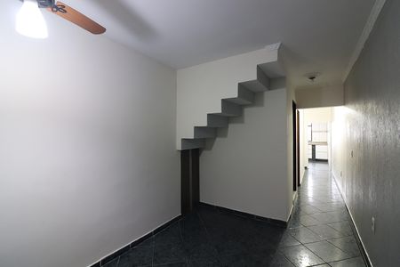 Sala  de casa para alugar com 1 quarto, 60m² em Jardim Thelma, São Bernardo do Campo
