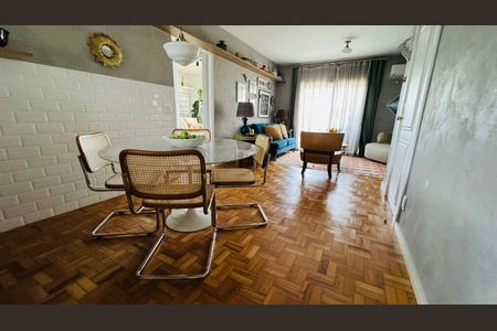 Apartamento à venda com 97m², 2 quartos e 1 vaga Apartamento à venda com 97m², 2 quartos e 1 vagaSala