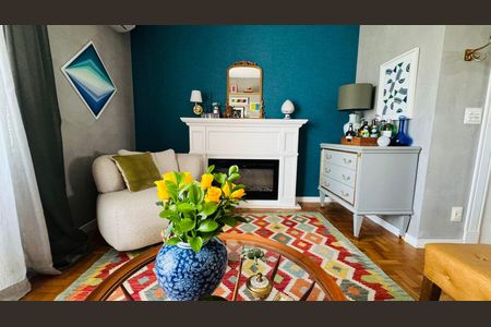 Apartamento à venda com 97m², 2 quartos e 1 vaga Apartamento à venda com 97m², 2 quartos e 1 vagaSala