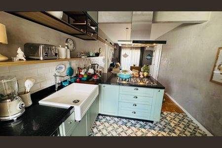 Apartamento à venda com 97m², 2 quartos e 1 vaga Apartamento à venda com 97m², 2 quartos e 1 vagaCozinha