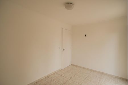 Apartamento à venda com 85m², 2 quartos e 2 vagasQuarto 2