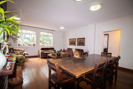 Sala  de apartamento para alugar com 4 quartos, 145m² em Luxemburgo, Belo Horizonte
