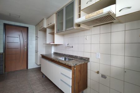 Apartamento para alugar com 80m², 3 quartos e 1 vaga Apartamento para alugar com 80m², 3 quartos e 1 vagaCozinha - Armários