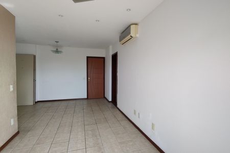 Apartamento para alugar com 80m², 3 quartos e 1 vaga Apartamento para alugar com 80m², 3 quartos e 1 vagaSala
