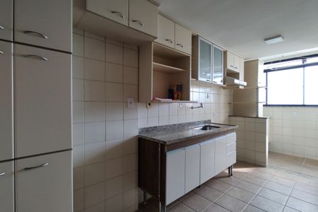Apartamento para alugar com 80m², 3 quartos e 1 vaga Apartamento para alugar com 80m², 3 quartos e 1 vagaCozinha - Armários