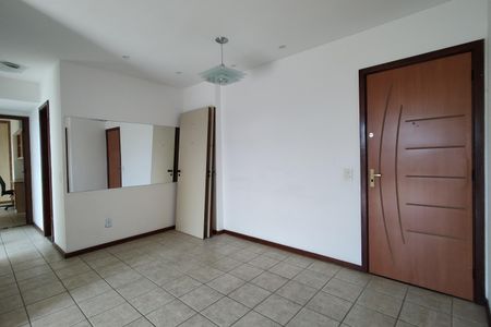 Apartamento para alugar com 80m², 3 quartos e 1 vaga Apartamento para alugar com 80m², 3 quartos e 1 vagaSala