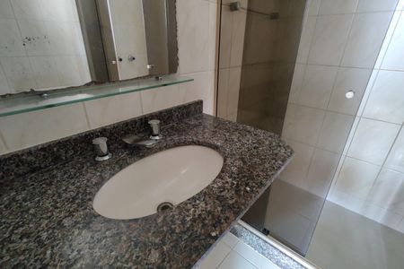 Apartamento para alugar com 80m², 3 quartos e 1 vaga Apartamento para alugar com 80m², 3 quartos e 1 vagaBanheiro Social