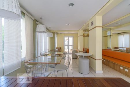 Apartamento para alugar com 47m², 2 quartos e 1 vagaÁrea comum - Salão de festas
