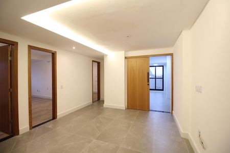 Hall dos Quartos de apartamento à venda com 3 quartos, 316m² em Freguesia (jacarepaguá), Rio de Janeiro