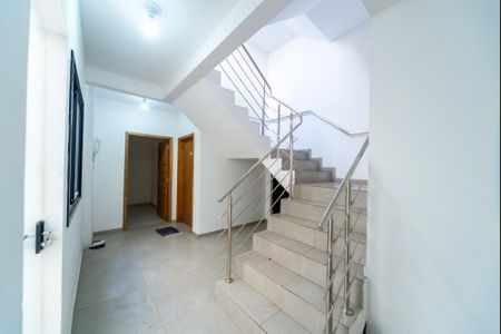 Hall de entrada de apartamento para alugar com 1 quarto, 38m² em Jardim Algarve, Viamão