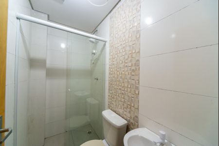 Banheiro de apartamento para alugar com 1 quarto, 38m² em Jardim Algarve, Viamão