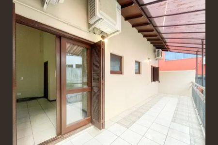 Casa para alugar com 150m², 3 quartos e 2 vagasVaranda