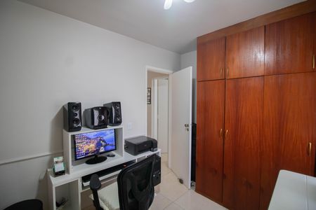 Apartamento à venda com 75m², 2 quartos e 1 vagaQUARTO 2