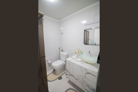 Apartamento à venda com 75m², 2 quartos e 1 vagaBANHEIRO