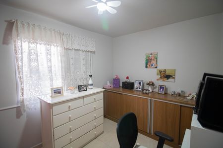 Apartamento à venda com 75m², 2 quartos e 1 vagaQUARTO 2