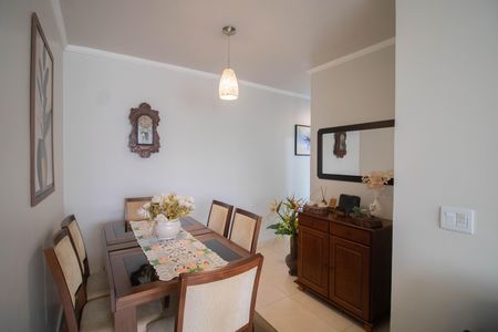 Apartamento à venda com 75m², 2 quartos e 1 vagaSALA