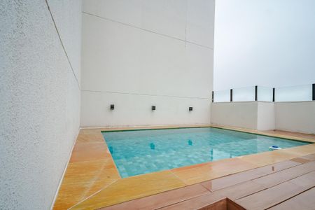 Apartamento para alugar com 39m², 2 quartos e sem vaga Apartamento para alugar com 39m², 2 quartos e sem vagaÁrea comum - Piscina