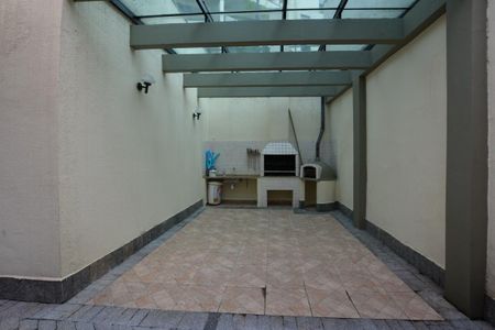 Apartamento à venda com 155m², 3 quartos e 3 vagas Apartamento à venda com 155m², 3 quartos e 3 vagasCHURRASQUEIRA