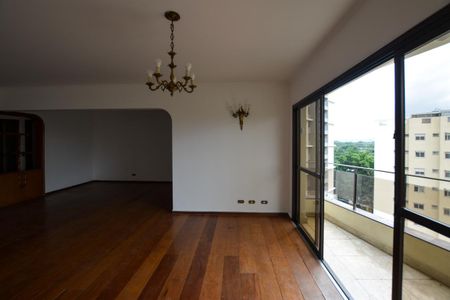 Apartamento à venda com 155m², 3 quartos e 3 vagas Apartamento à venda com 155m², 3 quartos e 3 vagasSALA