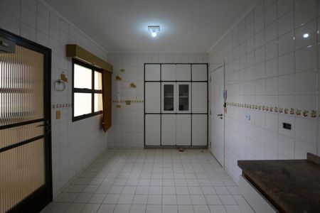Apartamento à venda com 155m², 3 quartos e 3 vagas Apartamento à venda com 155m², 3 quartos e 3 vagasCOZINHA