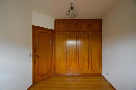 Apartamento à venda com 155m², 3 quartos e 3 vagas Apartamento à venda com 155m², 3 quartos e 3 vagasQUARTO 2