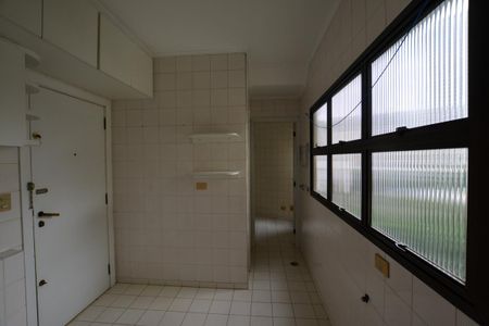 Apartamento à venda com 155m², 3 quartos e 3 vagas Apartamento à venda com 155m², 3 quartos e 3 vagasAREA DE SERVIÇO