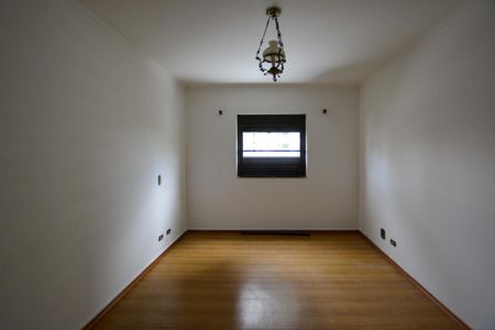 Apartamento à venda com 155m², 3 quartos e 3 vagas Apartamento à venda com 155m², 3 quartos e 3 vagasSUÍTE