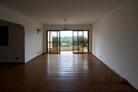 Apartamento à venda com 155m², 3 quartos e 3 vagas Apartamento à venda com 155m², 3 quartos e 3 vagasSALA