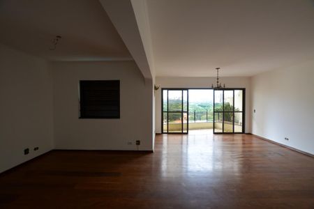 Apartamento à venda com 155m², 3 quartos e 3 vagas Apartamento à venda com 155m², 3 quartos e 3 vagasSALA