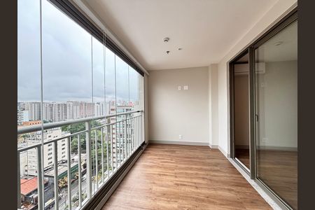 Apartamento para alugar com 41m², 1 quarto e 1 vaga Apartamento para alugar com 41m², 1 quarto e 1 vagaVaranda