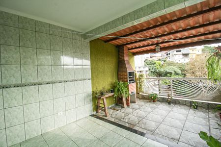 Casa para alugar com 120m², 3 quartos e 1 vaga Casa para alugar com 120m², 3 quartos e 1 vagaÁrea de Serviço