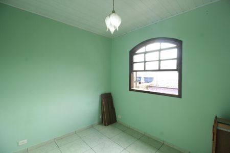 Casa para alugar com 120m², 3 quartos e 1 vaga Casa para alugar com 120m², 3 quartos e 1 vagaQuarto 2