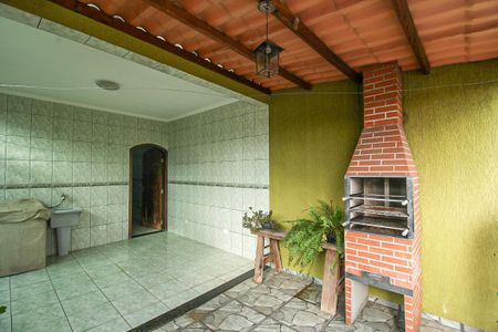 Casa para alugar com 120m², 3 quartos e 1 vaga Casa para alugar com 120m², 3 quartos e 1 vagaÁrea de Serviço