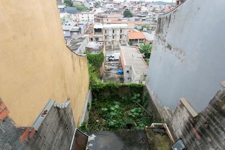 Casa à venda com 210m², 4 quartos e 5 vagasQuintal / Terreno