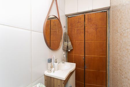 Casa à venda com 210m², 4 quartos e 5 vagasBanheiro 1 
