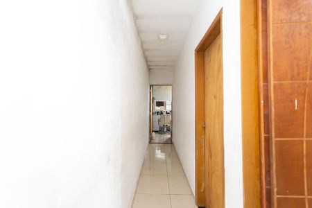 Casa à venda com 210m², 4 quartos e 5 vagasCorredor 