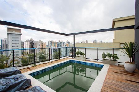 Apartamento à venda com 30m², 1 quarto e 1 vaga Apartamento à venda com 30m², 1 quarto e 1 vagaÁrea comum - Piscina