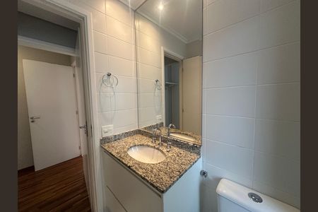 Apartamento para alugar com 158m², 3 quartos e 3 vagas Apartamento para alugar com 158m², 3 quartos e 3 vagasBanheiro da Suíte 1