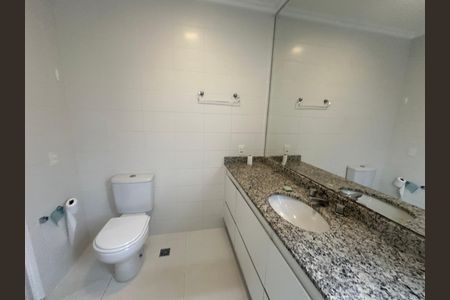 Apartamento para alugar com 158m², 3 quartos e 3 vagas Apartamento para alugar com 158m², 3 quartos e 3 vagasBanheiro da Suíte 3