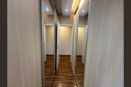 Apartamento para alugar com 158m², 3 quartos e 3 vagas Apartamento para alugar com 158m², 3 quartos e 3 vagasCloset da suíte 3