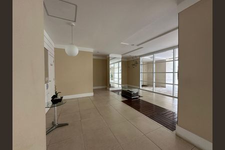 Apartamento para alugar com 158m², 3 quartos e 3 vagas Apartamento para alugar com 158m², 3 quartos e 3 vagasHall de entrada