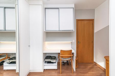 Apartamento à venda com 122m², 2 quartos e sem vaga Apartamento à venda com 122m², 2 quartos e sem vagaQuarto
