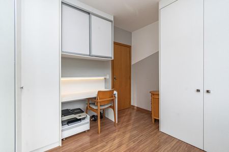 Apartamento à venda com 122m², 2 quartos e sem vaga Apartamento à venda com 122m², 2 quartos e sem vagaQuarto