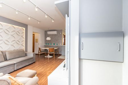 Apartamento à venda com 122m², 2 quartos e sem vaga Apartamento à venda com 122m², 2 quartos e sem vagaSala